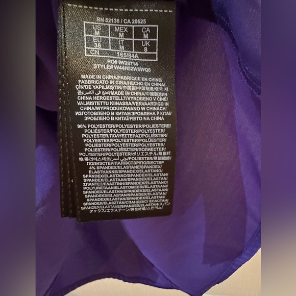 Guess purple satin halter top size M - Picture 7 of 7